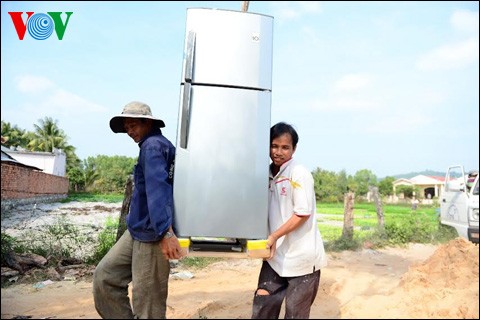 Inaugurating the Ha Tien – Phu Quoc under-sea cable - ảnh 2